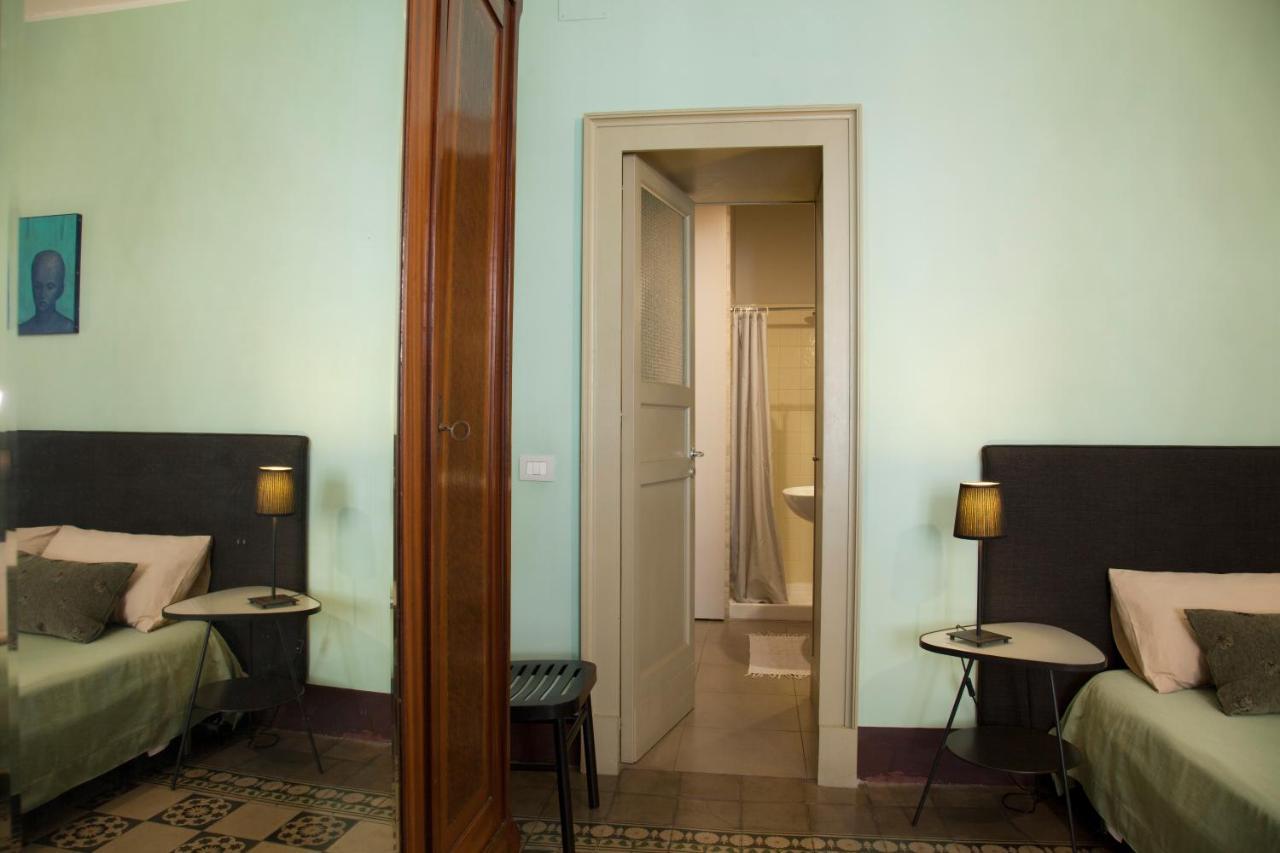 Tre Vie Apartment Con Terrazzo Giardino Pensile Катанія Екстер'єр фото
